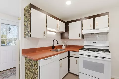 88 Durham Rd #88, Dedham, MA 02026 photo 10