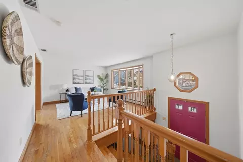 Entry Way - 51 Thurman St, Everett, MA 02149 photo 2 of 3