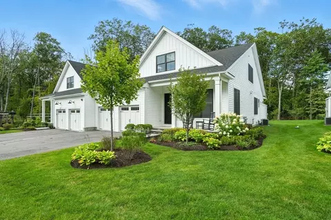 20 Lyons Ln #20, Boxborough, MA 01719