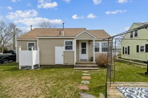 10 Surf Ave, Wareham, MA 02571 photo 13