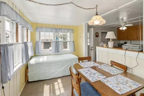 10 Surf Ave, Wareham, MA 02571 photo 11