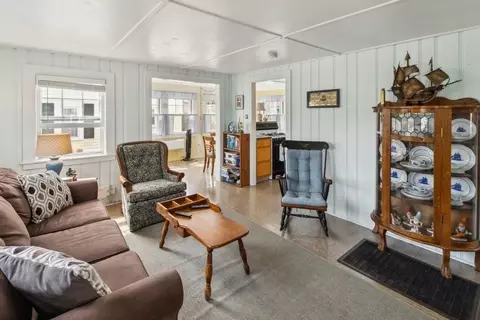 10 Surf Ave, Wareham, MA 02571 photo 6