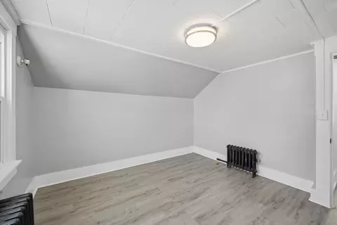 87 Fenwick St, Springfield, MA 01109 photo 17