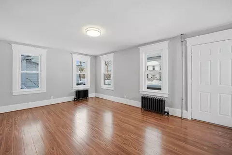 87 Fenwick St, Springfield, MA 01109 photo 7