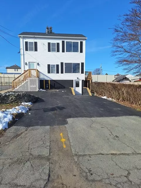 21 Boyden St, Fall River, MA 02721