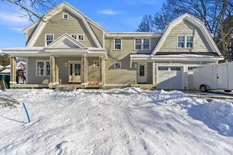 42 Sunnyside Ln, Concord, MA 01742