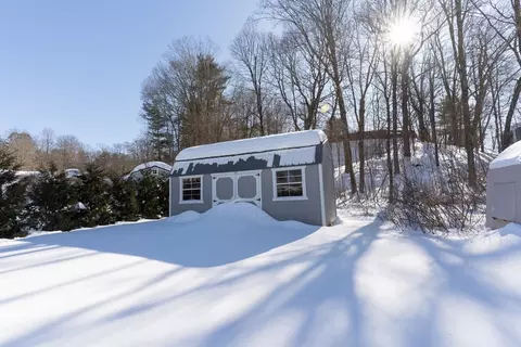 36 Nelson St, Warren, MA 01083 photo 33