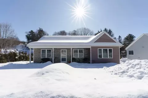 36 Nelson St, Warren, MA 01083
