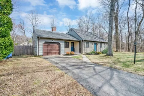 67 Redden Rd, West Springfield, MA 01089