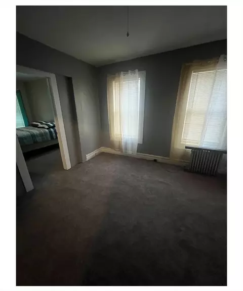 89 Cedar St, Springfield, MA 01105 photo 5