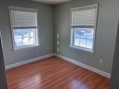 91 Agawam Lake Shore Dr, Wareham, MA 02571 photo 15