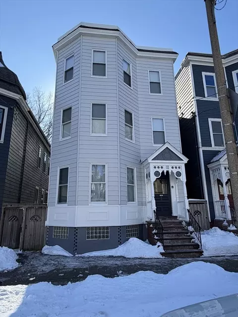 885 E Broadway, Boston, MA 02127
