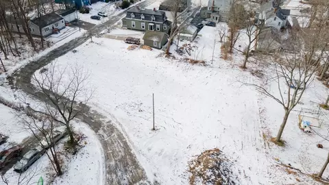 46 Auburn Pl, Athol, MA 01364