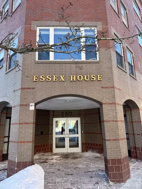289 Essex St #211, Salem, MA 01970