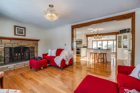 697 Florence Rd, Northampton, MA 01062 photo 13