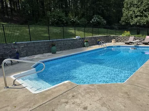697 Florence Rd, Northampton, MA 01062 photo 37