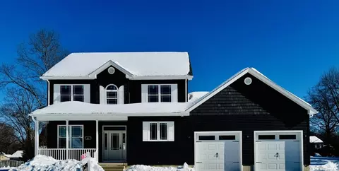 81 Crystal Brook Dr, Springfield, MA 01118