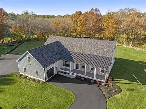 73 Raymond, Raynham, MA 02767