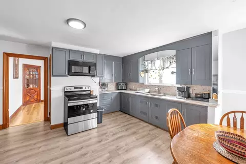 115 Orient St, Worcester, MA 01604 photo 8