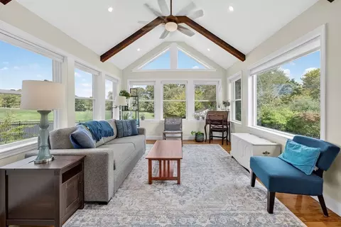 7 Hamlin St, Acushnet, MA 02743 photo 6