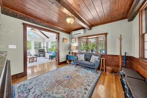 7 Hamlin St, Acushnet, MA 02743 photo 4