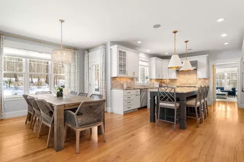 61 Glen St, Dover, MA 02030 photo 9