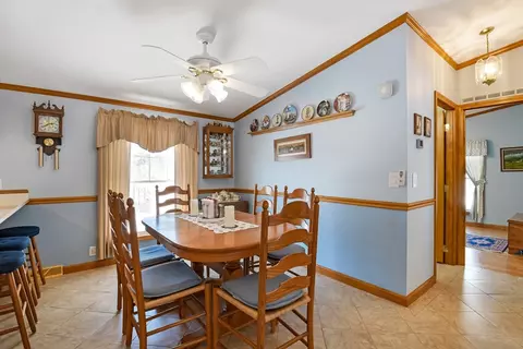 22 Bayberry Dr, Gardner, MA 01440 photo 16