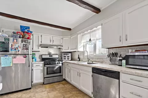 Kitchen - 677 Oak Grove Ave, Fall River, MA 02720 photo 1 of 3