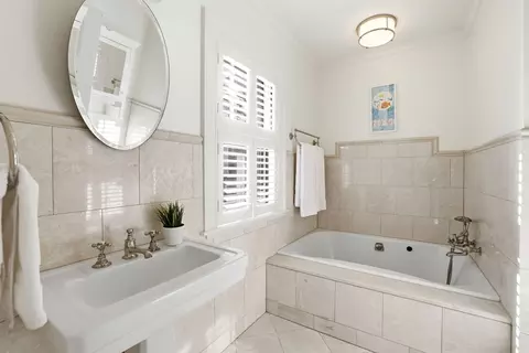 43 Druce St, Brookline, MA 02445 photo 17