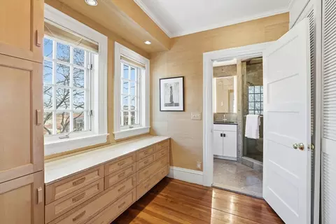 43 Druce St, Brookline, MA 02445 photo 14