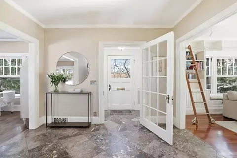 43 Druce St, Brookline, MA 02445 photo 2