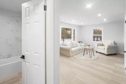 Entry Way - 22 Outlook Dr, Worcester, MA 01602 photo 1 of 1