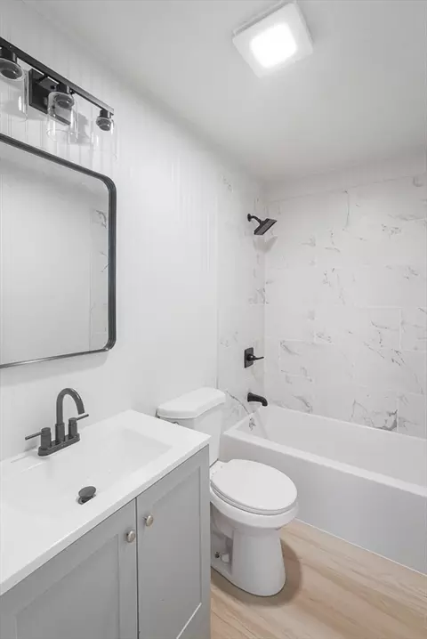 Bath - 22 Outlook Dr, Worcester, MA 01602 photo 2 of 2