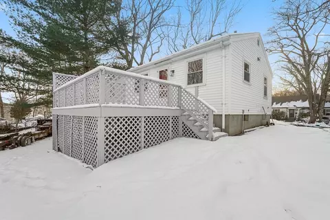 Exterior - 22 Outlook Dr, Worcester, MA 01602 photo 3 of 4