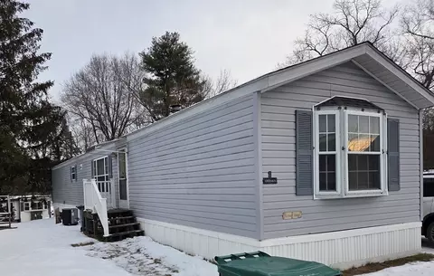 83 Clark Rd #1, Shirley, MA 01464