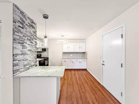 6 Venice St #B3, Danvers, MA 01923 photo 3