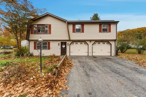 26 Wakefield Ave, Webster, MA 01570 photo 4