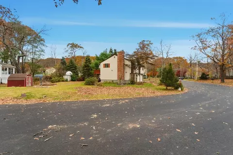 26 Wakefield Ave, Webster, MA 01570 photo 33