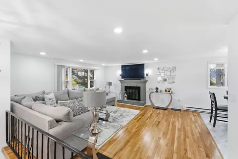 26 Wakefield Ave, Webster, MA 01570 photo 7
