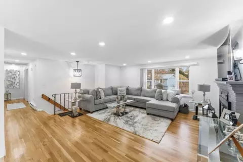 26 Wakefield Ave, Webster, MA 01570 photo 9