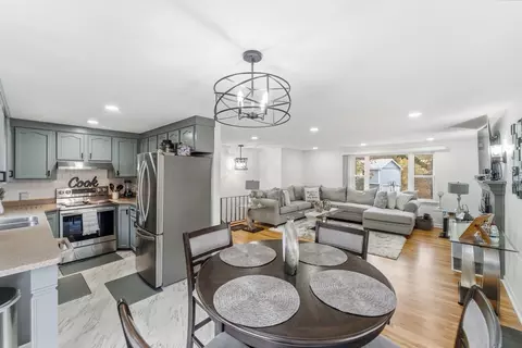 26 Wakefield Ave, Webster, MA 01570 photo 12