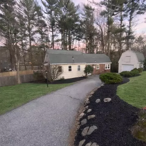 70 Bardin St, Hanover, MA 02339