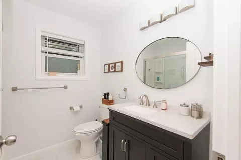 29 Valentine St, Fall River, MA 02720 photo 32