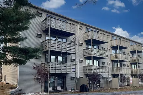 1195 Grafton St #29, Worcester, MA 01604