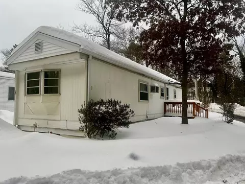 214 Wasington St #16, Norwell, MA 02061