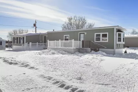 55 Bally Dr, Raynham, MA 02767 photo 2