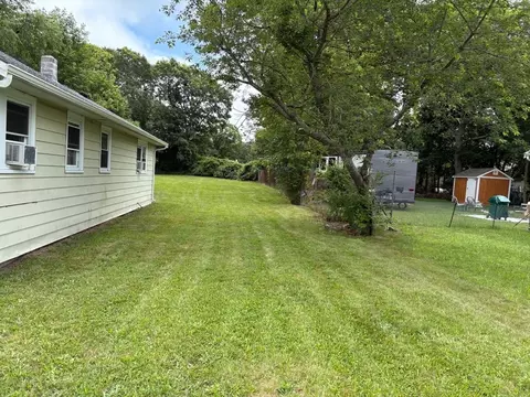 252 Hinckley Rd, Hyannis, MA 02601 photo 14