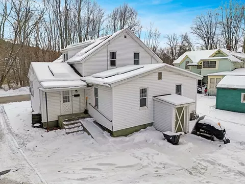 Exterior - 474 Chestnut St, Athol, MA 01331 photo 2 of 4