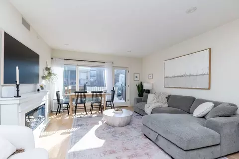 69 Lubec St #402, Boston, MA 02128