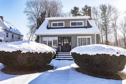 1110 Main St, Walpole, MA 02081